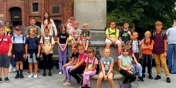 Młodzież z Powidza zwiedziła ciekawe miejsca