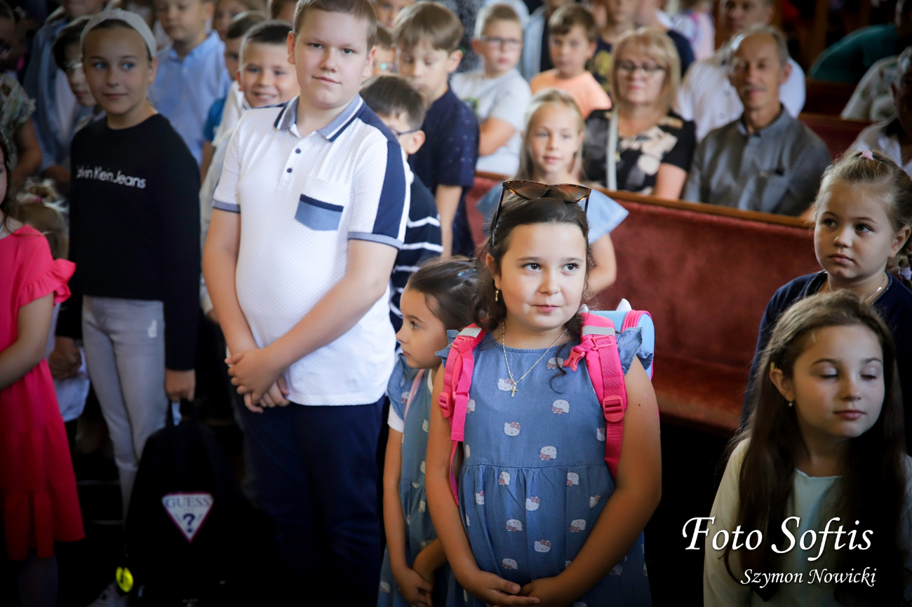 Święcenie plecaków. Zobacz zdjęcia