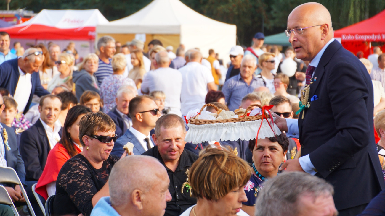Dożynki powiatowe w obiektywie. Zobacz zdjęcia