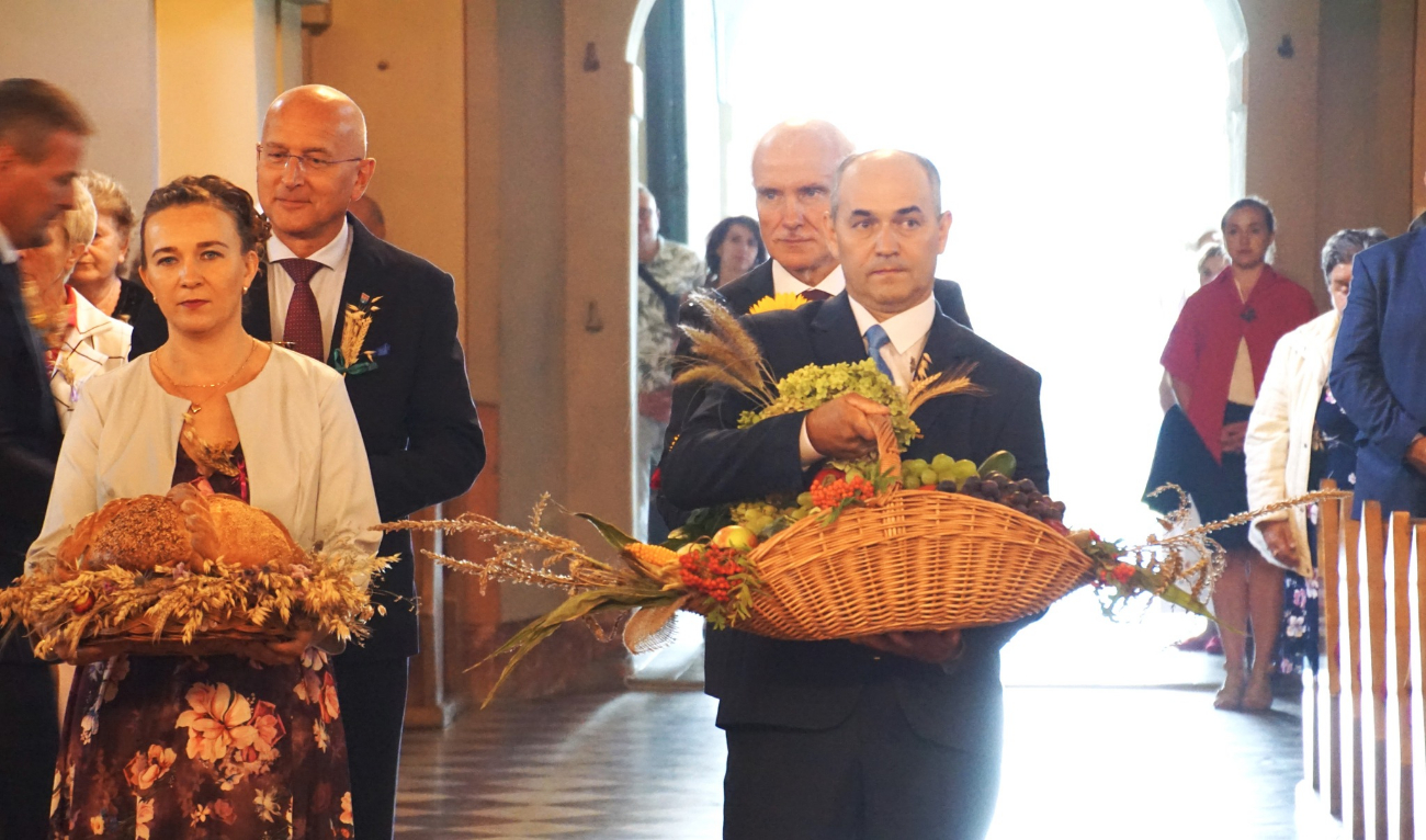 Dożynki powiatowe w obiektywie. Zobacz zdjęcia