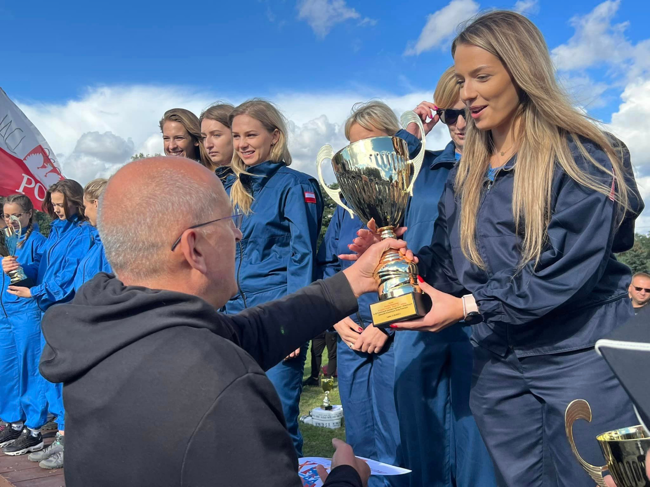 Strażacy z całego powiatu rywalizowali dziś w Lądku ZDJĘCIA