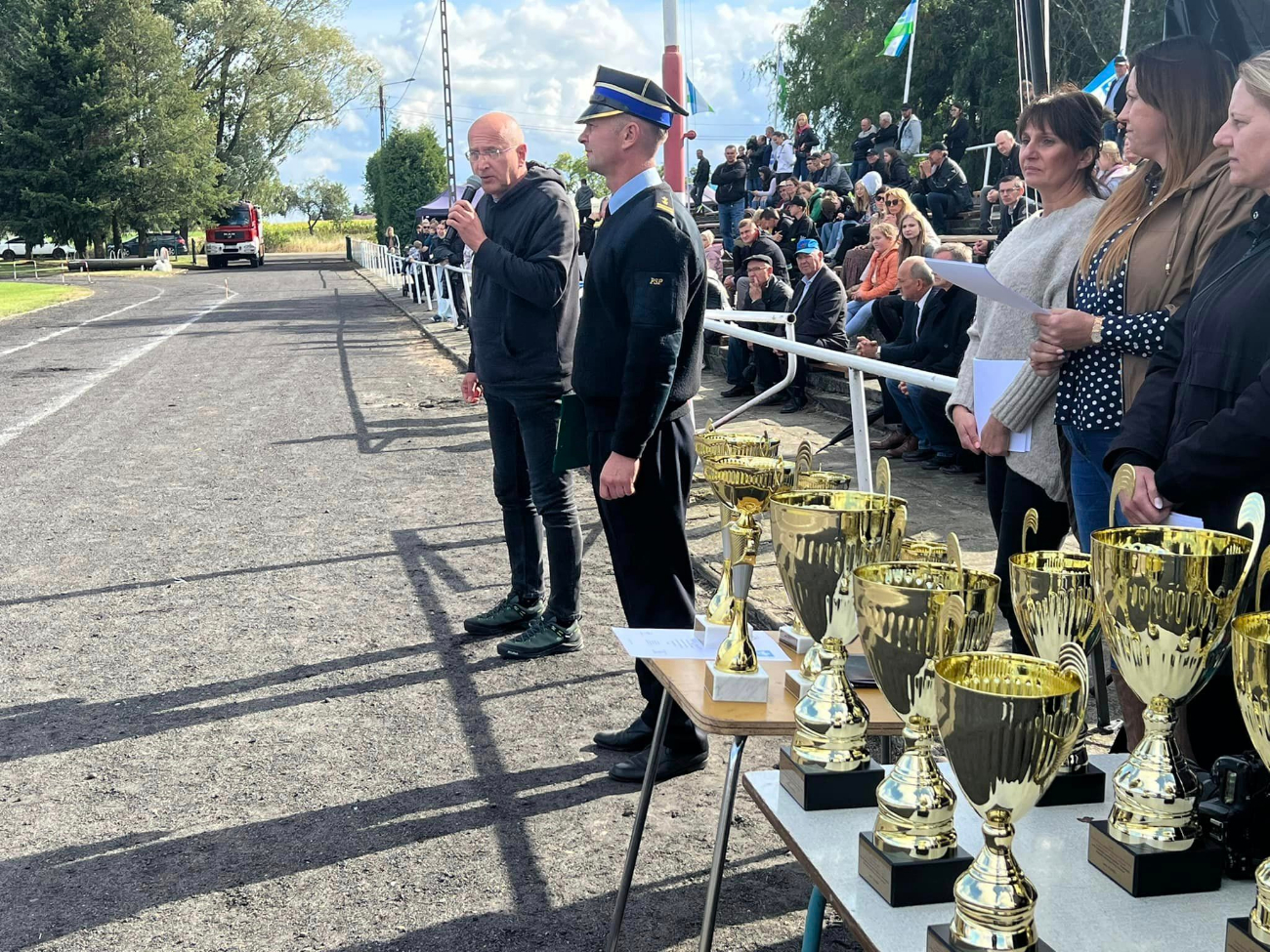 Strażacy z całego powiatu rywalizowali dziś w Lądku ZDJĘCIA