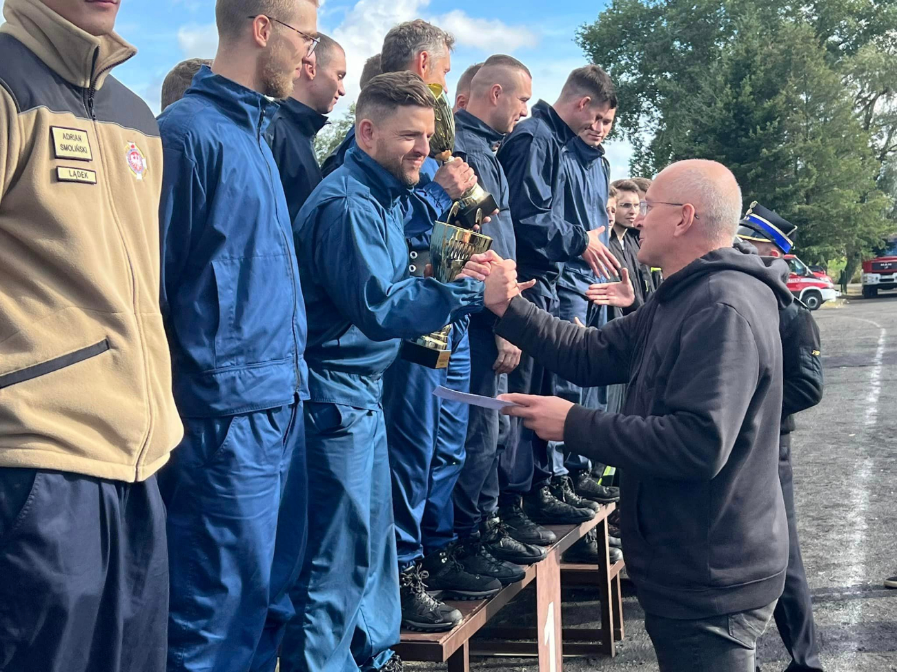 Strażacy z całego powiatu rywalizowali dziś w Lądku ZDJĘCIA