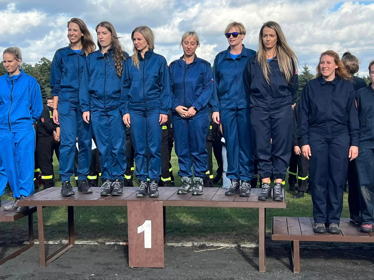 Strażacy z całego powiatu rywalizowali dziś w Lądku ZDJĘCIA