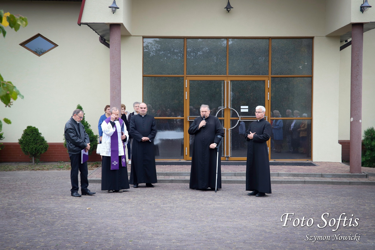 Droga Krzyżowa przeszła ulicami Słupcy ZDJĘCIA
