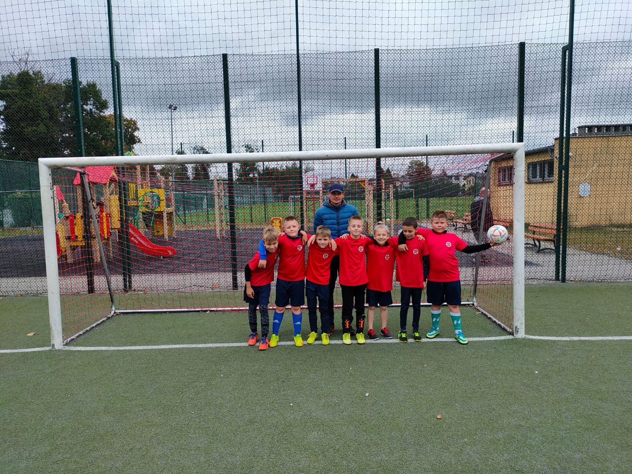 Pierwszy turniej strzałkowskich żaków