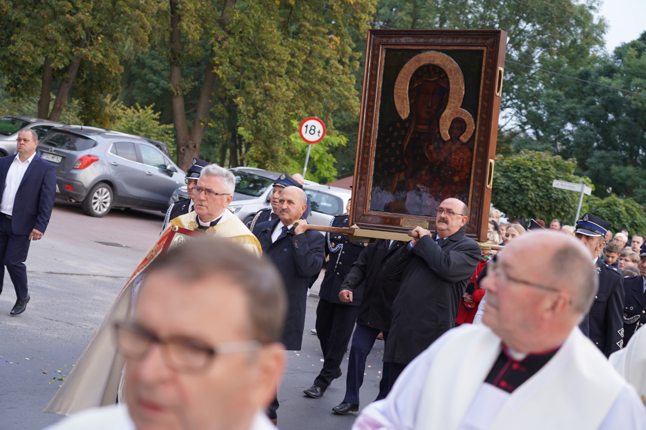 Wyjątkowy dzień dla parafii. Zobacz zdjęcia