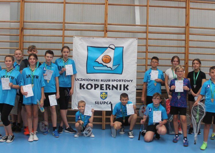 Słupecka jesień z badmintonem