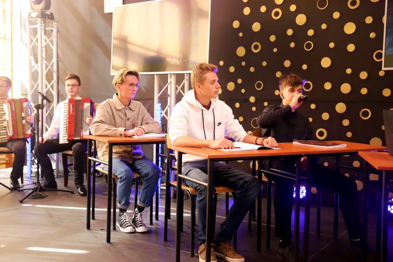 50 lat Zespołu Szkół Zawodowych. Zobacz zdjęcia