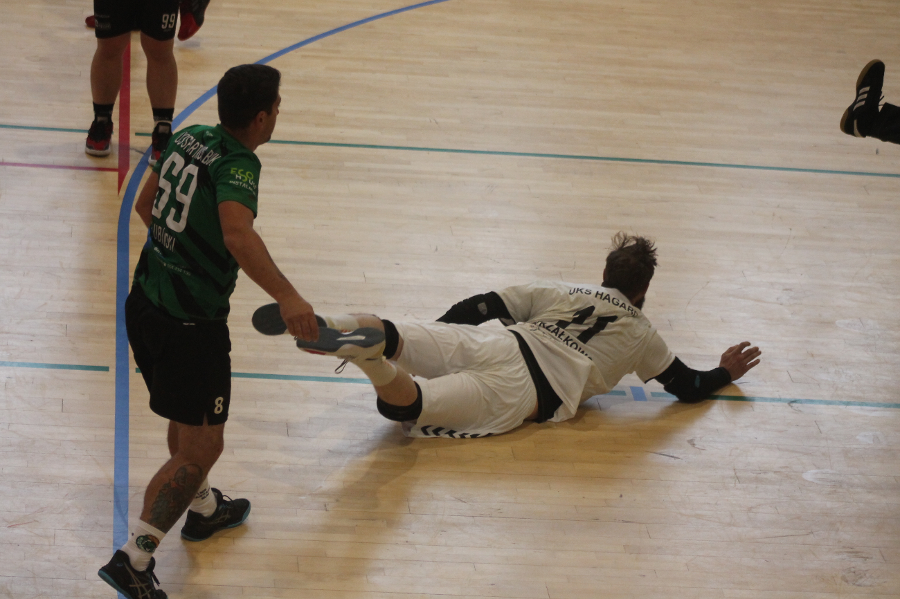 Inauguracyjne zwycięstwo Hagardu