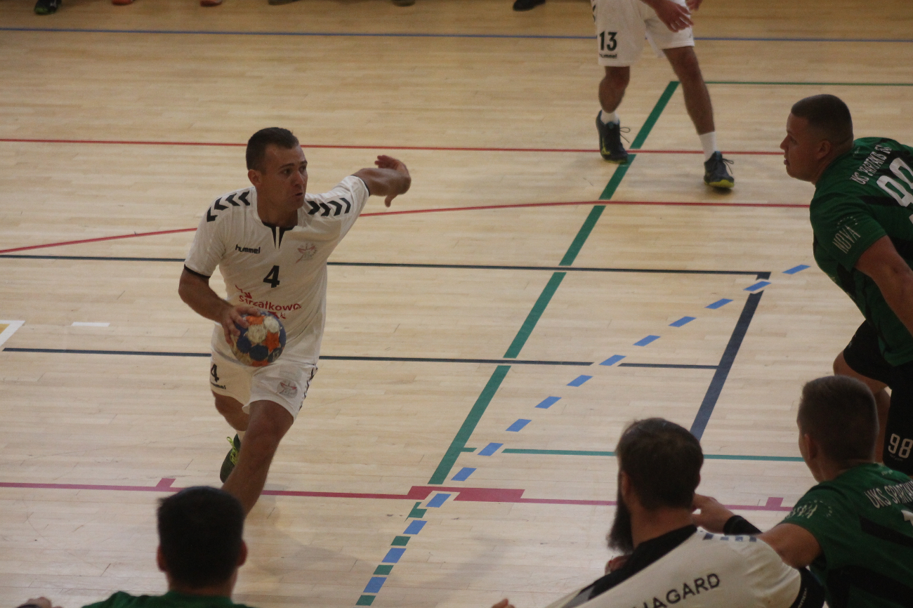 Inauguracyjne zwycięstwo Hagardu