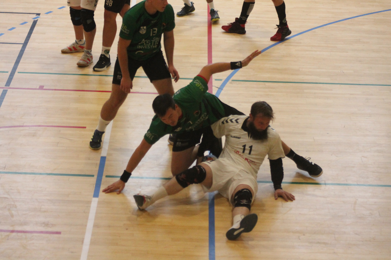 Inauguracyjne zwycięstwo Hagardu