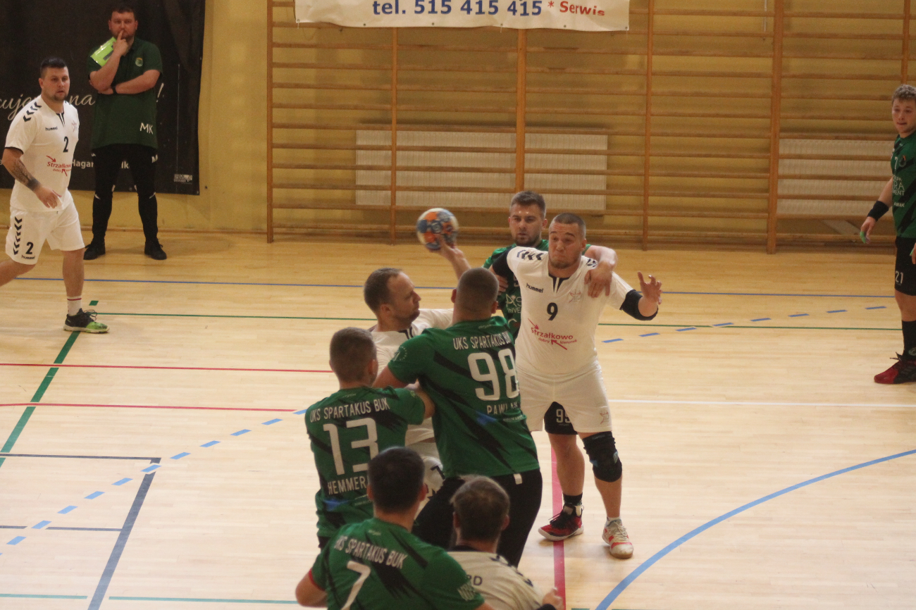 Inauguracyjne zwycięstwo Hagardu