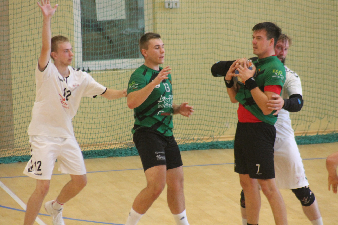 Inauguracyjne zwycięstwo Hagardu