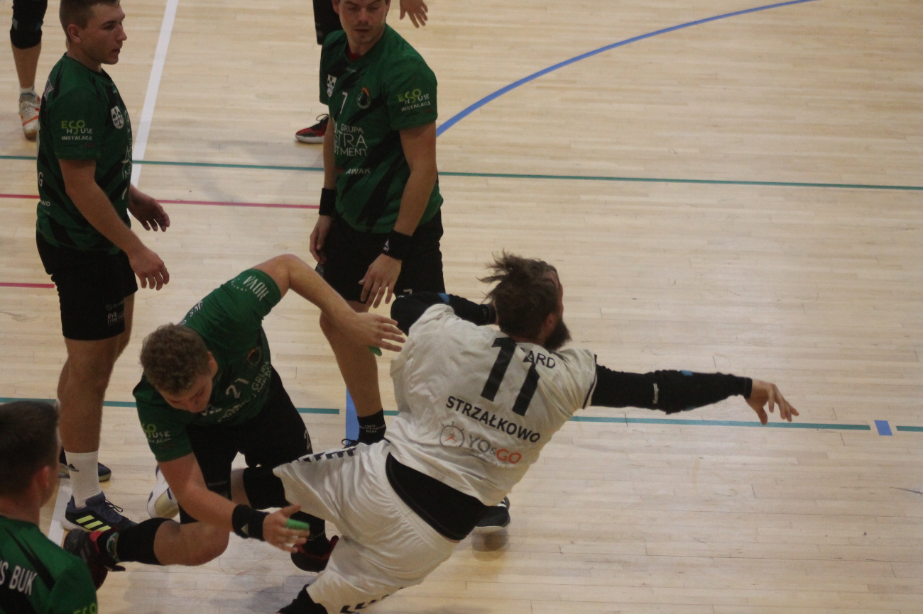 Inauguracyjne zwycięstwo Hagardu