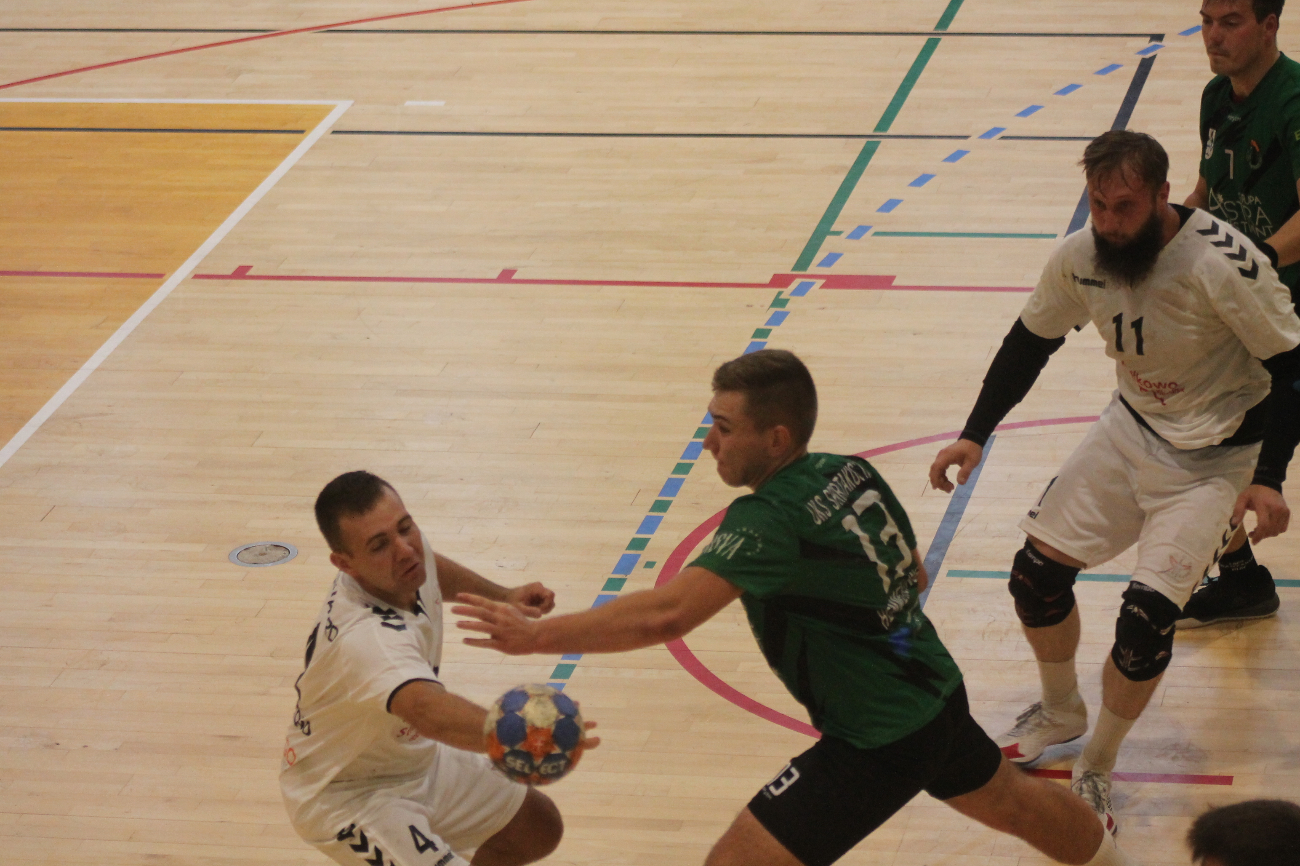 Inauguracyjne zwycięstwo Hagardu