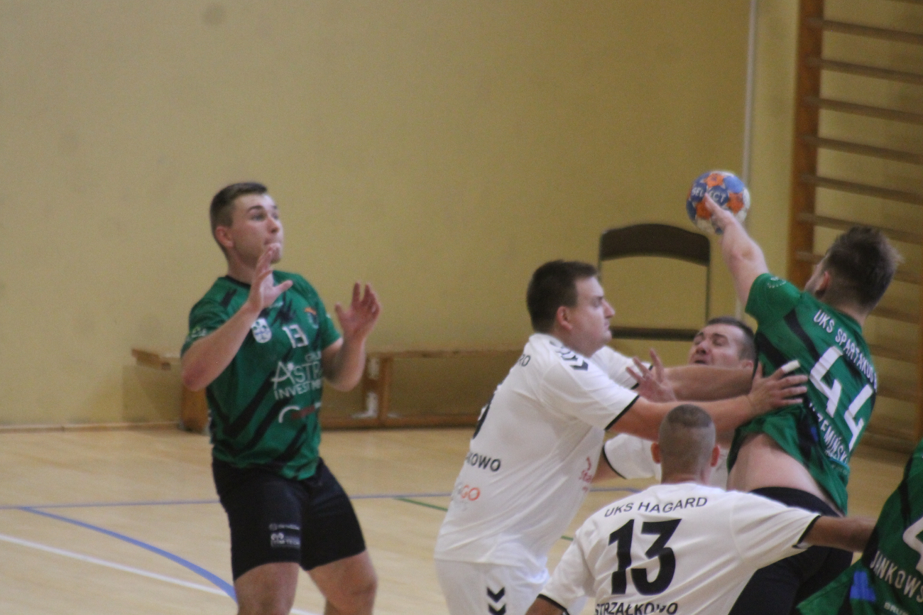 Inauguracyjne zwycięstwo Hagardu