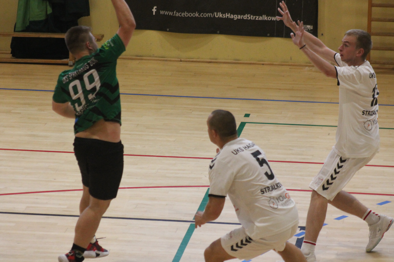 Inauguracyjne zwycięstwo Hagardu