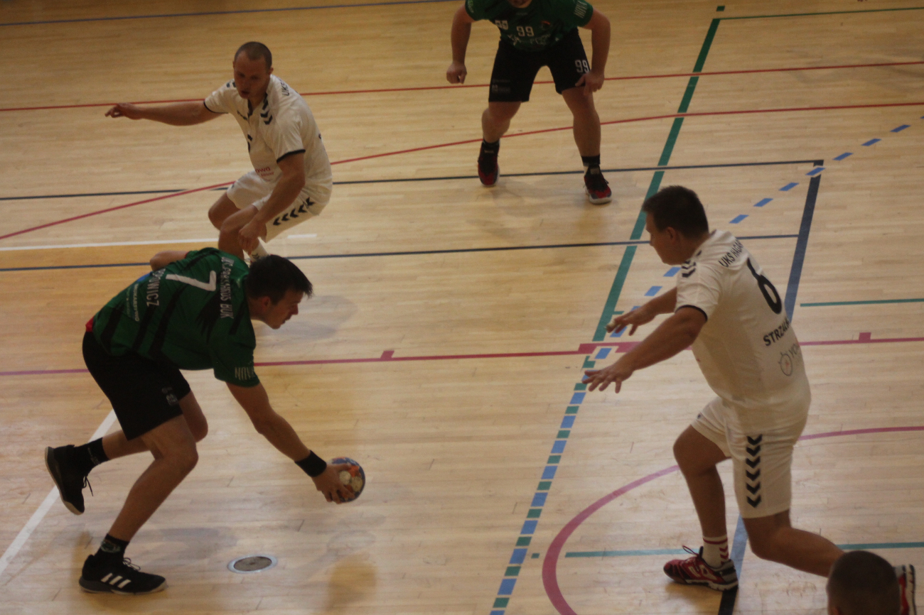 Inauguracyjne zwycięstwo Hagardu