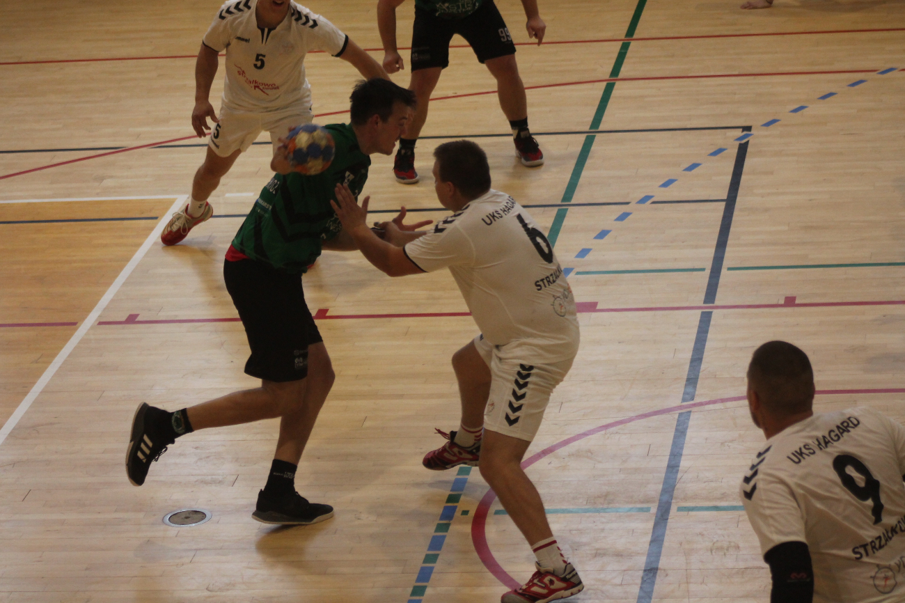 Inauguracyjne zwycięstwo Hagardu