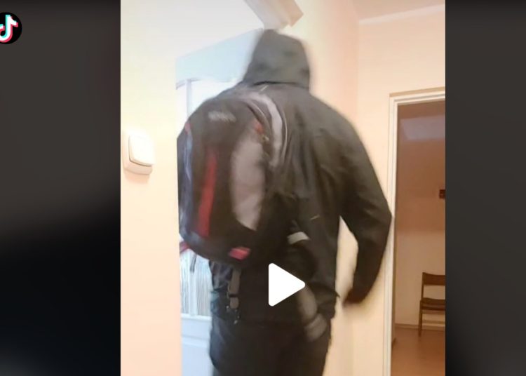 Ksiądz nagrał TikToka dla słupeckiej szkoły. Z przekleństwem