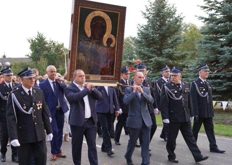 Wyjątkowy dzień dla parafii. Zobacz zdjęcia