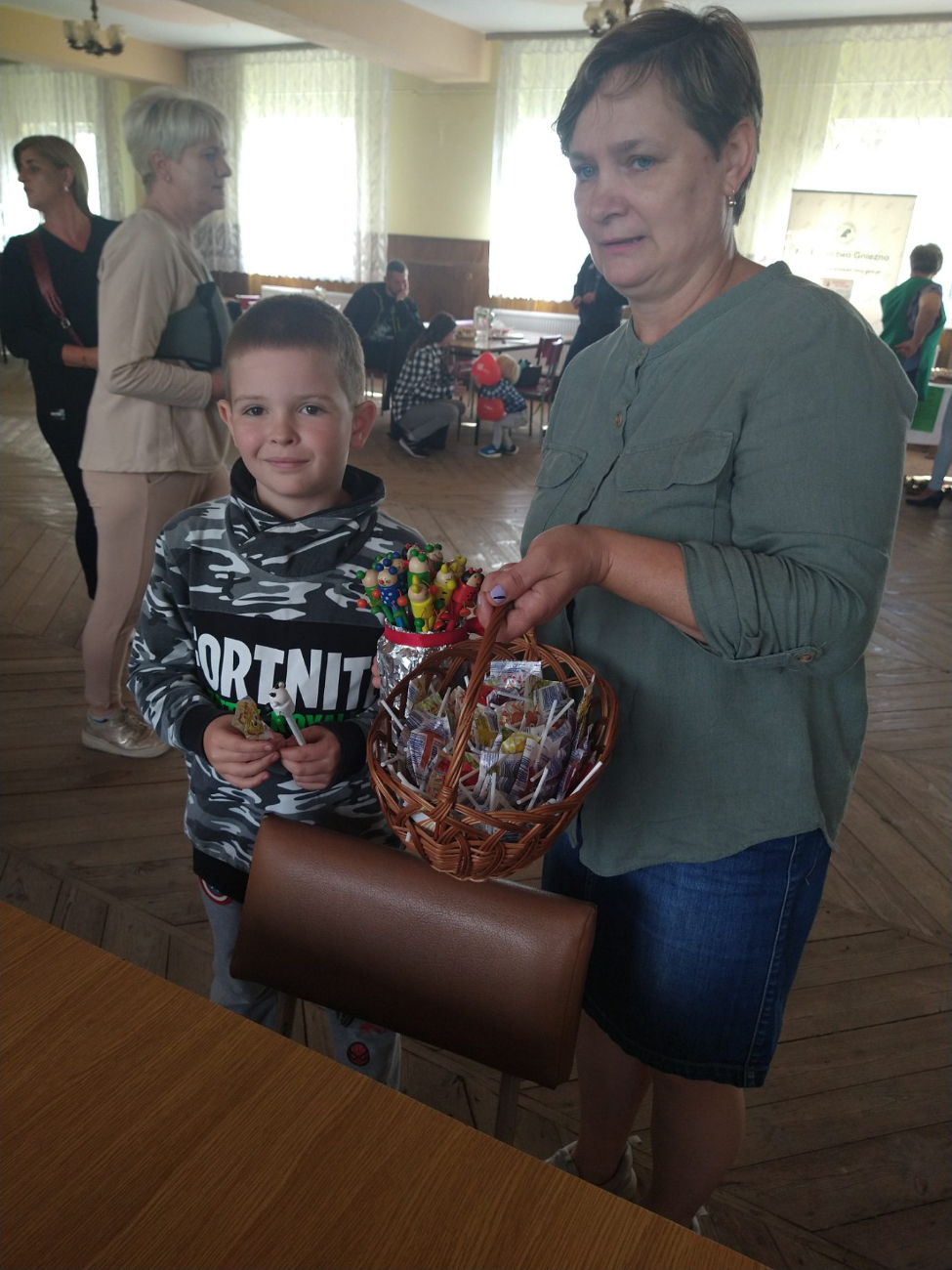 Dzik atrakcją w Marcewku