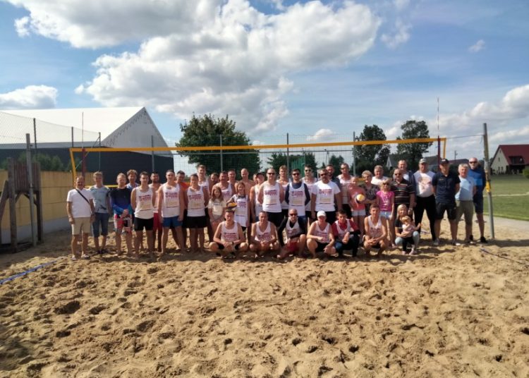 Jubileuszowa cienińska plażówka