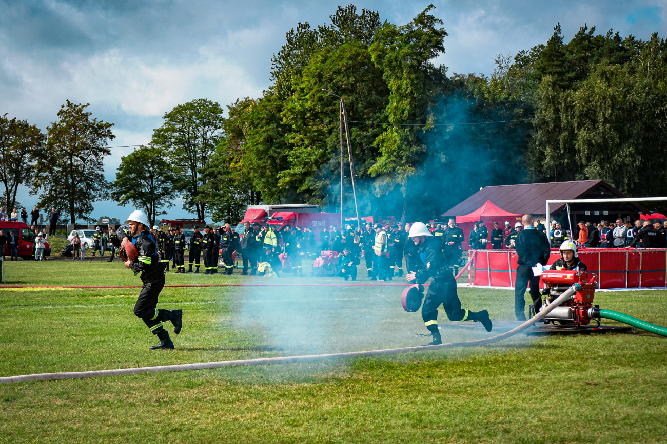 Zawody w obiektywie. Zobacz, jak rywalizowali strażacy