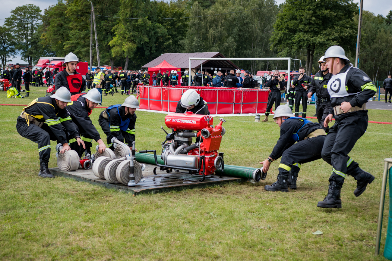 Zawody w obiektywie. Zobacz, jak rywalizowali strażacy