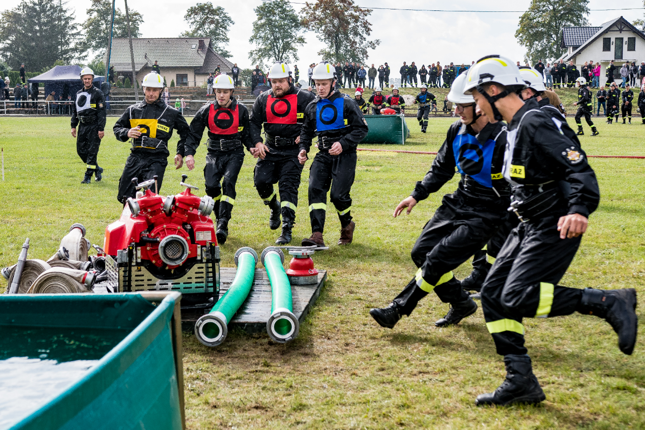 Zawody w obiektywie. Zobacz, jak rywalizowali strażacy