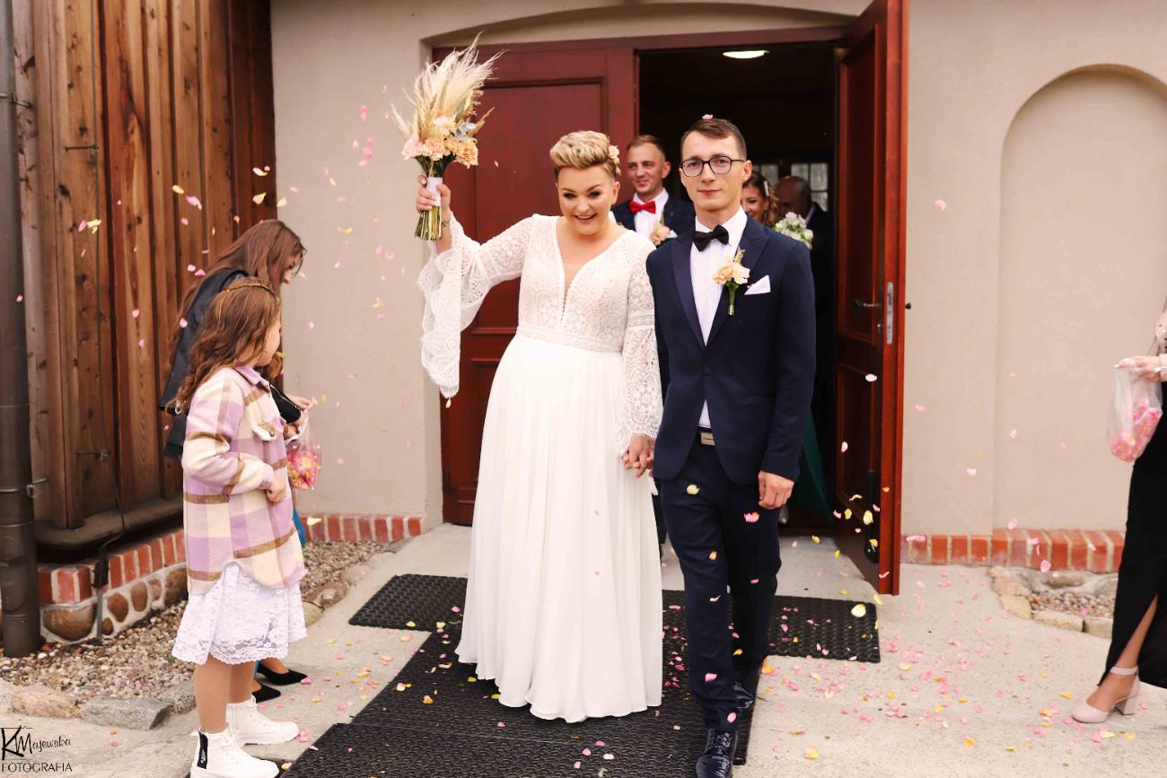 Klaudia i Mateusz. Samych pięknych dni!