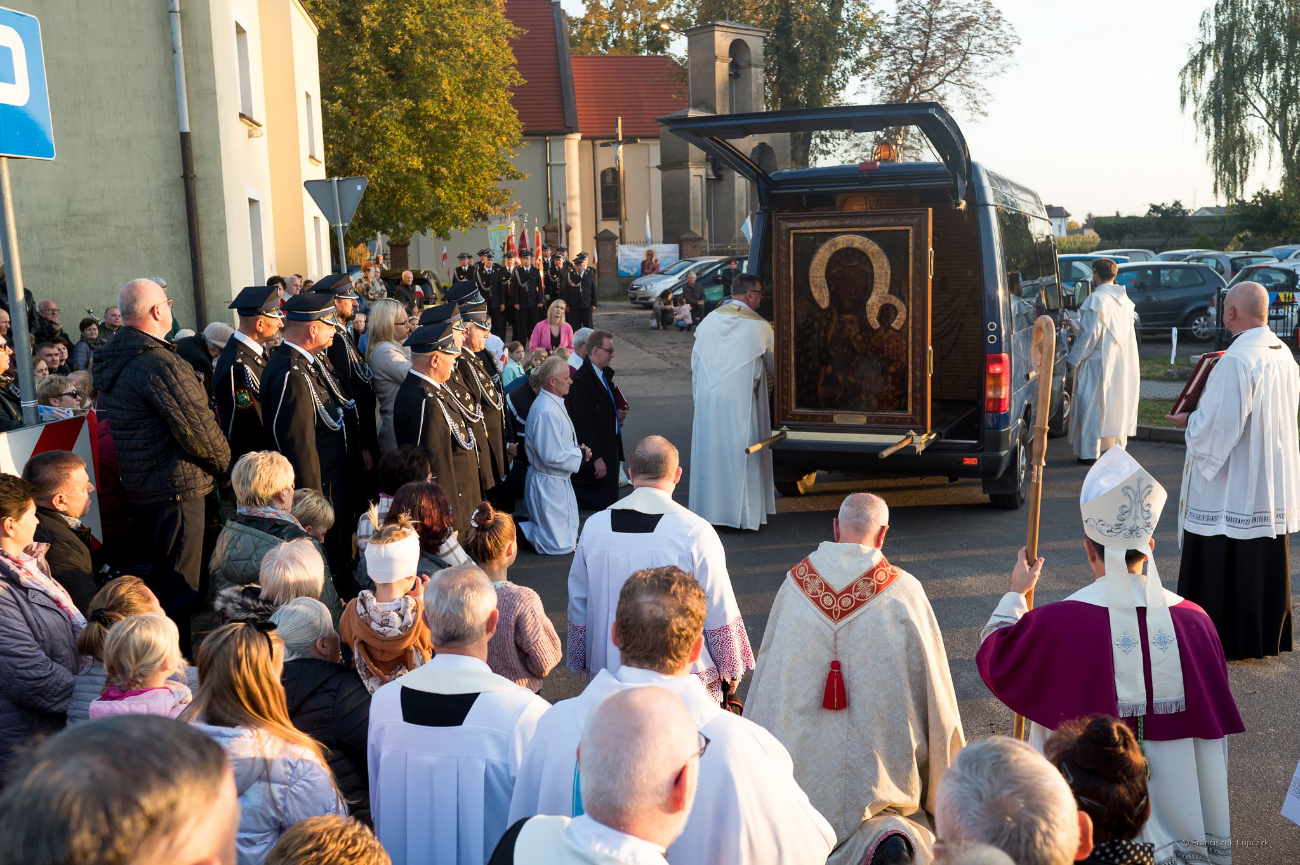 Tak przyjęli Matkę Boską w Cieninie Kościelnym