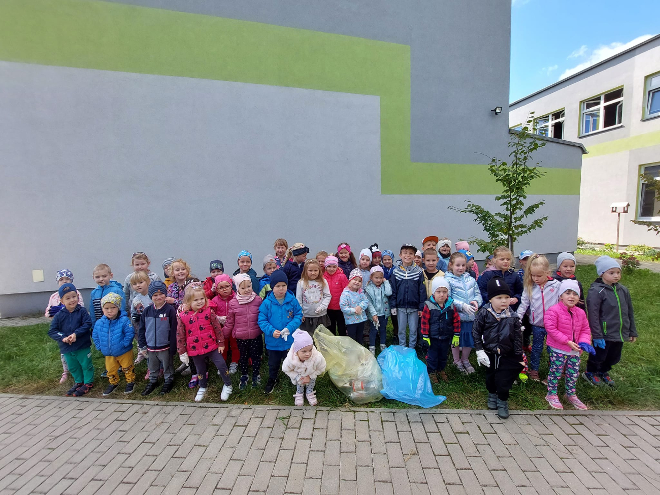 Przedszkolacy z Ciążenia w akcji „Sprzątanie świata”