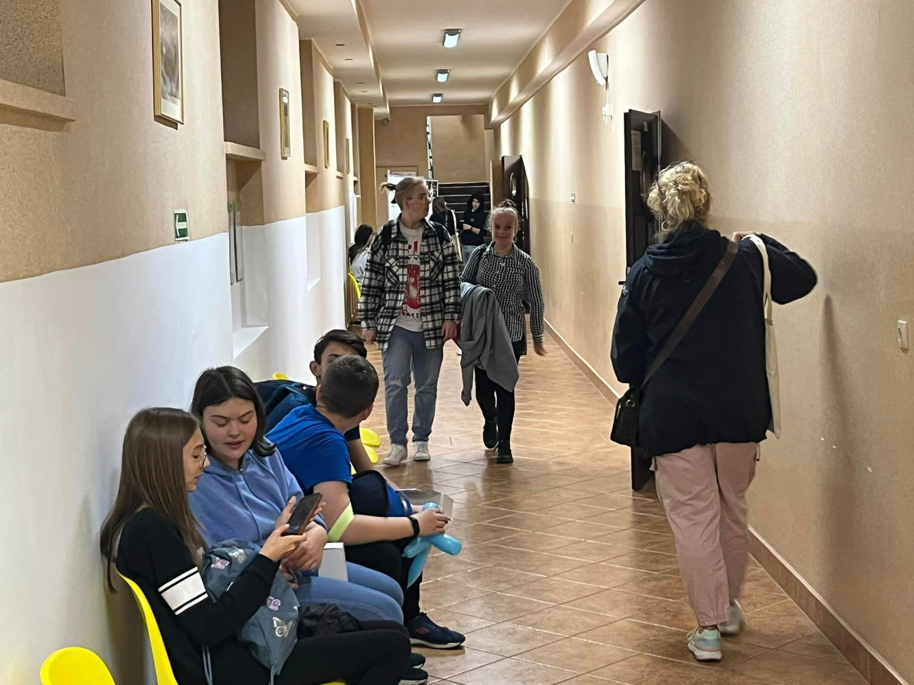 Nocą Ekonomik pełen uczniów