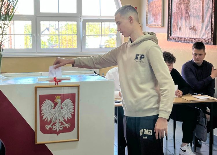 W szkołach trwają ważne wybory