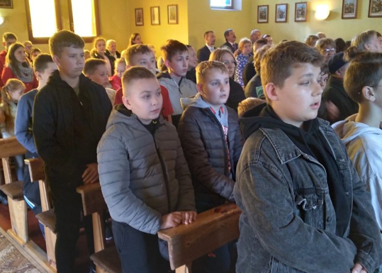 Maryja  przybyła do Kotuni