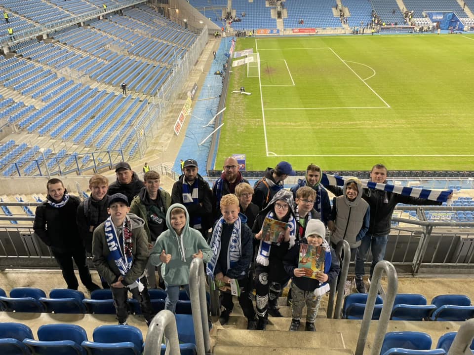 Słupeccy ministranci pojechali na mecz