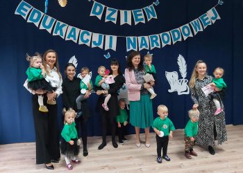 Święto u Małych Odkrywcow