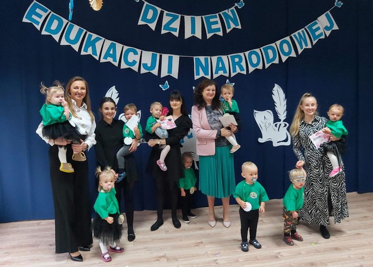 Święto u Małych Odkrywcow