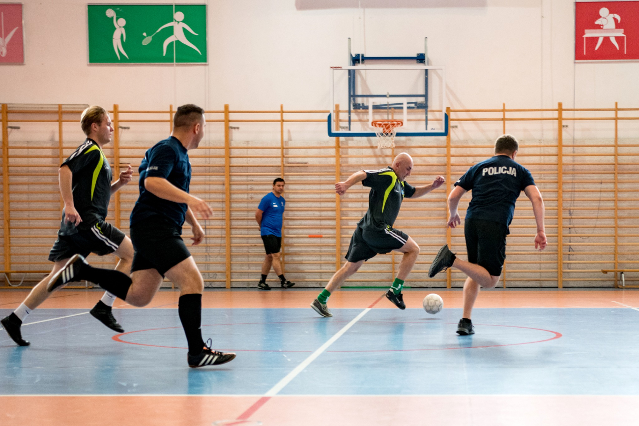 Zdjęli mundury i pomogli Tymkowi