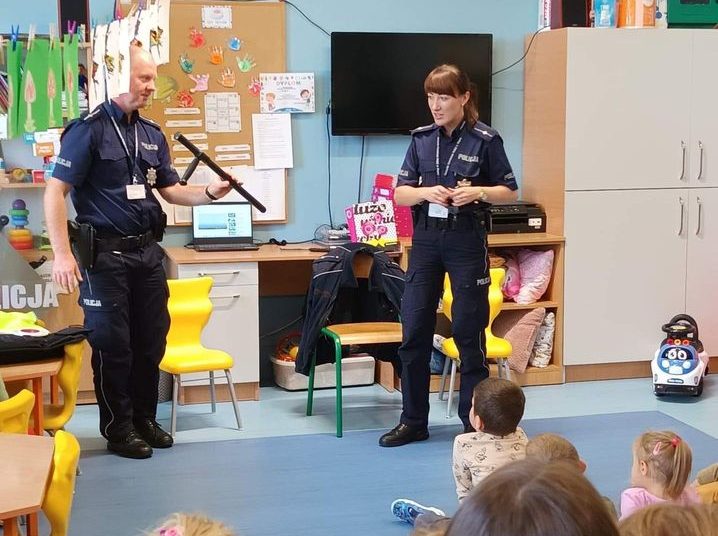 Spotkanie z policjantem w Lądku