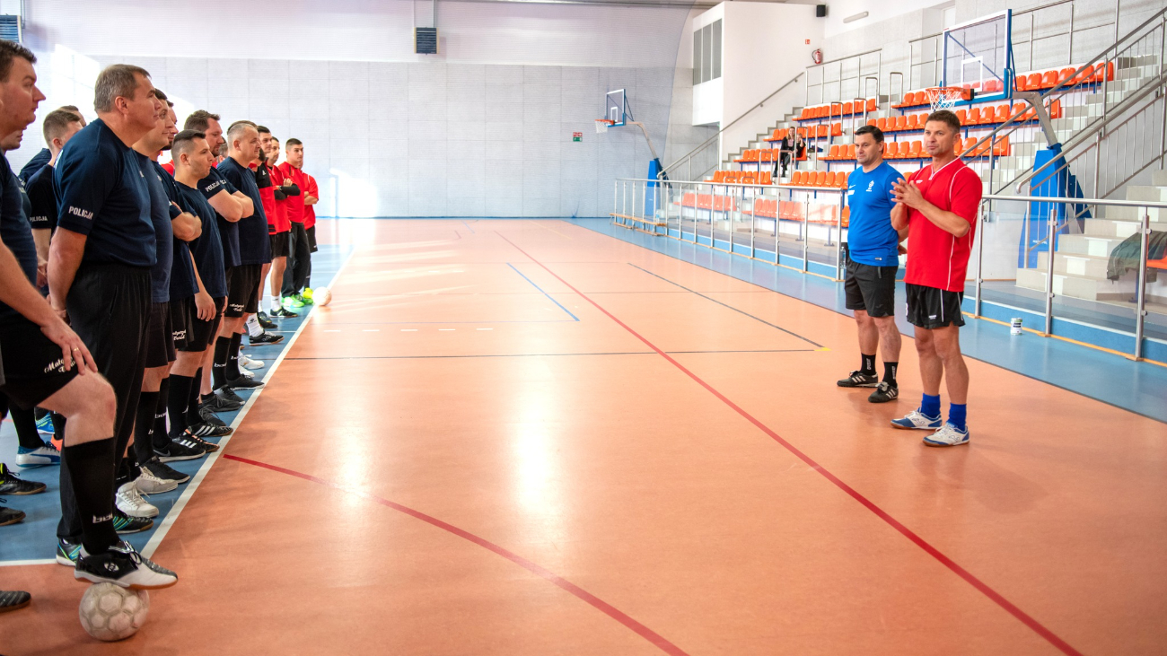 Zdjęli mundury i pomogli Tymkowi