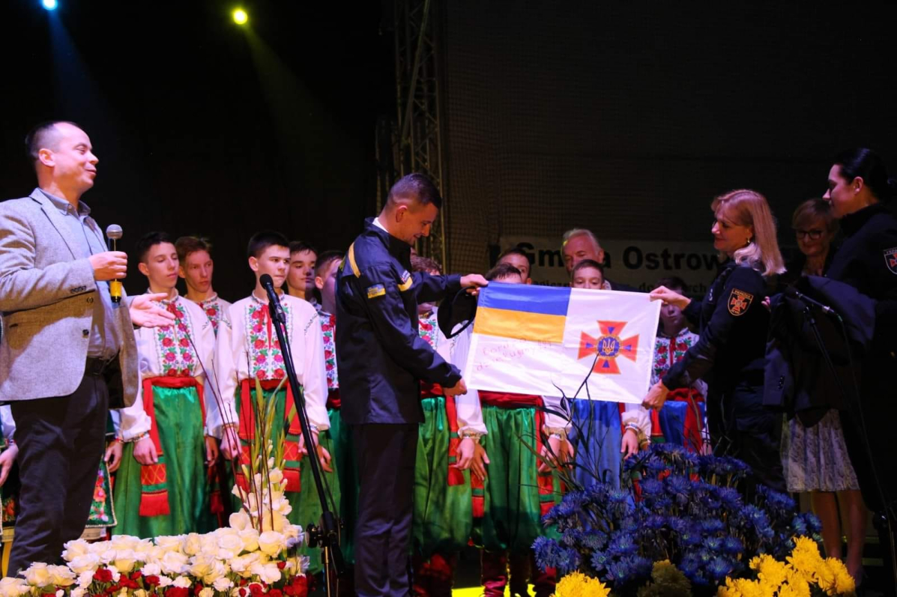 Pełna hala, wyjątkowe widowisko ZDJĘCIA