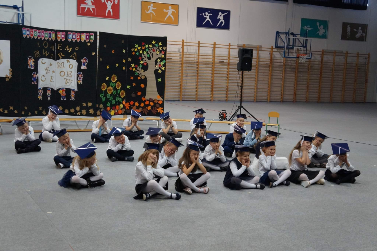 Wielki dzień pierwszaków w Ostrowitem ZDJĘCIA