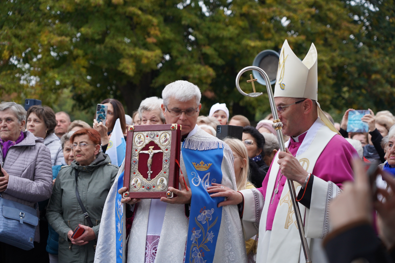 Słupczanie powitali Matkę Boską ZDJĘCIA