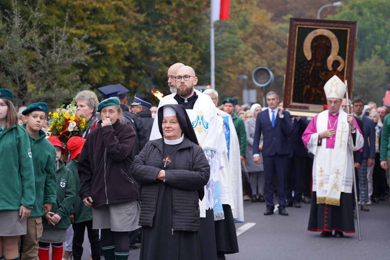 Słupczanie powitali Matkę Boską ZDJĘCIA