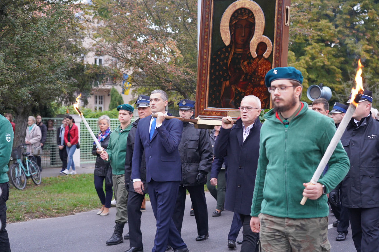 Słupczanie powitali Matkę Boską ZDJĘCIA