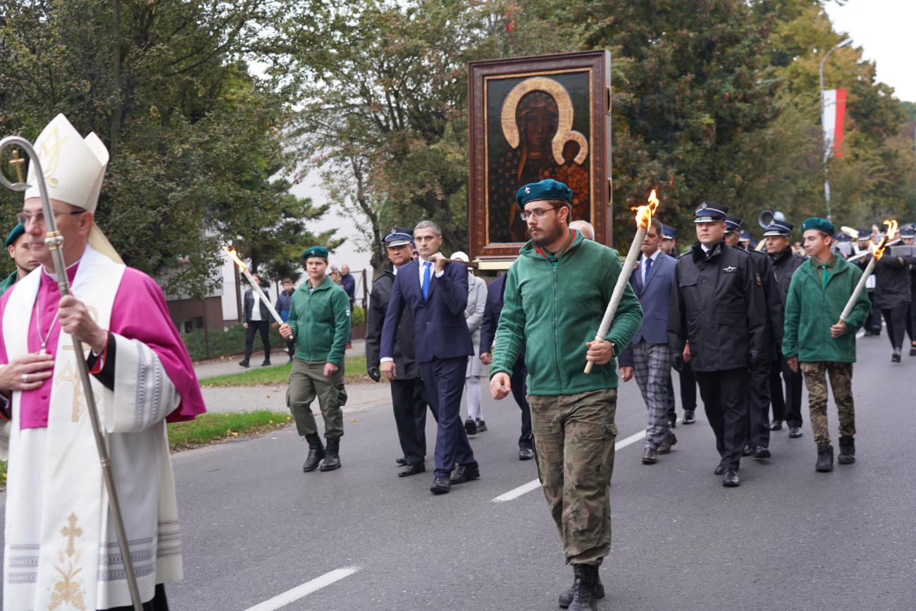 Słupczanie powitali Matkę Boską ZDJĘCIA