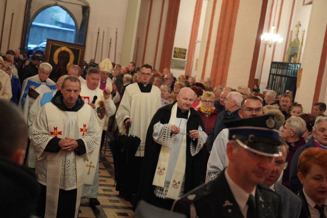 Słupczanie powitali Matkę Boską ZDJĘCIA